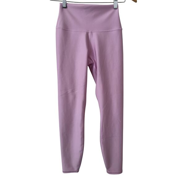 ALO Yoga Pants - NWOT Alo Sugarplum Pink High-Waisted Airlift Leggings Pilates/Yoga/Workout-XS